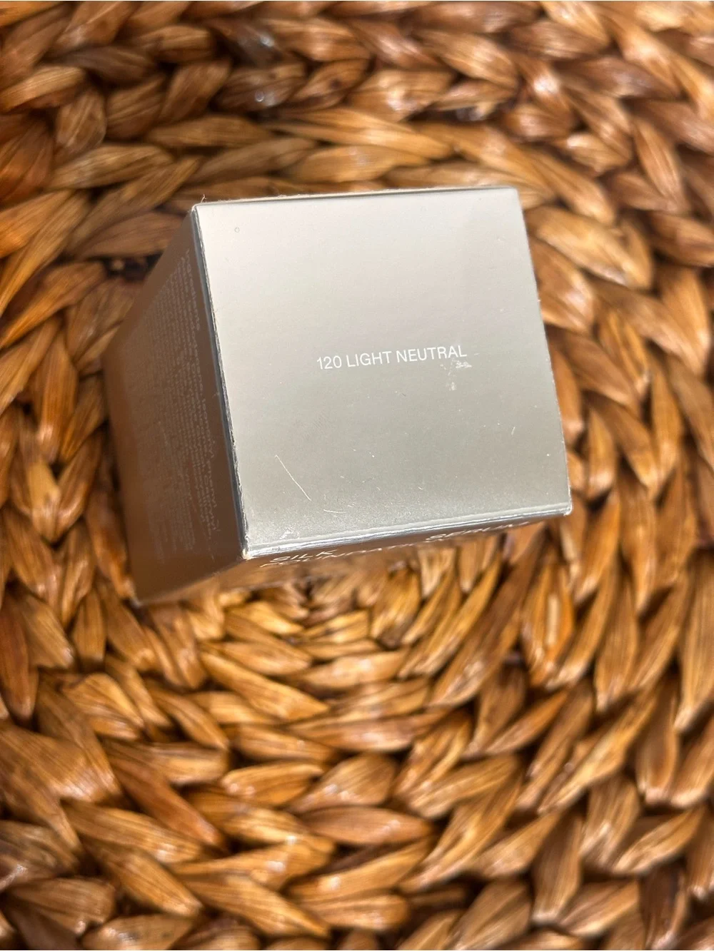 NWT Outside In Silk Serum Foundation shade 120 light neutral made in Italy
